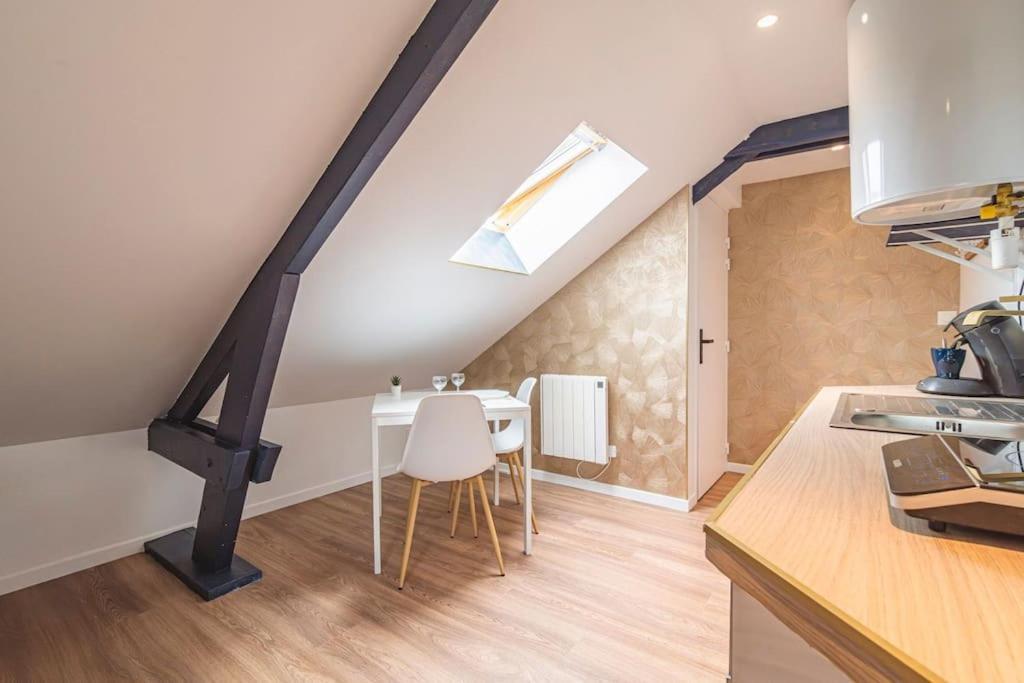 L'Azur Dore, Studio Pour 2 Voyageurs Isles-sur-Suippe Exterior foto